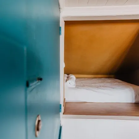 Апартаменты Cozy River View *